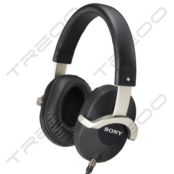Sony MDR-Z1000 Over-the-Ear Headphone